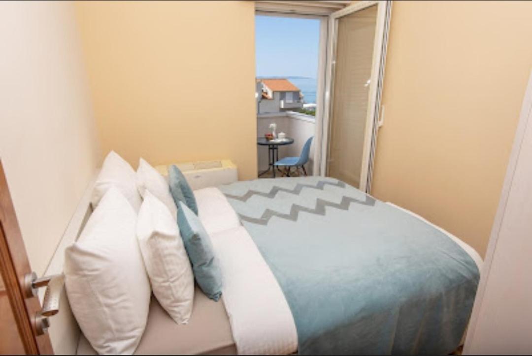 Apartmani Dubrava ポドストラナ エクステリア 写真