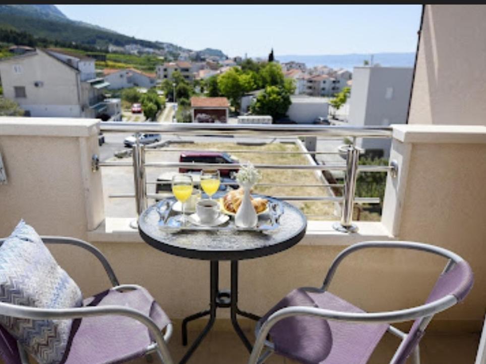 Apartmani Dubrava ポドストラナ エクステリア 写真
