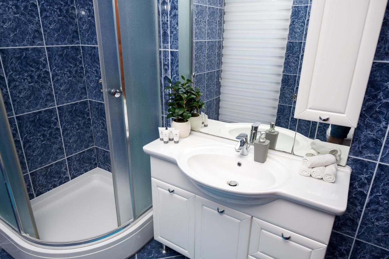 Apartmani Dubrava ポドストラナ エクステリア 写真