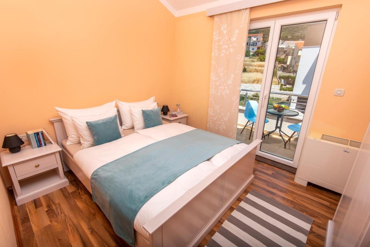 Apartmani Dubrava ポドストラナ エクステリア 写真