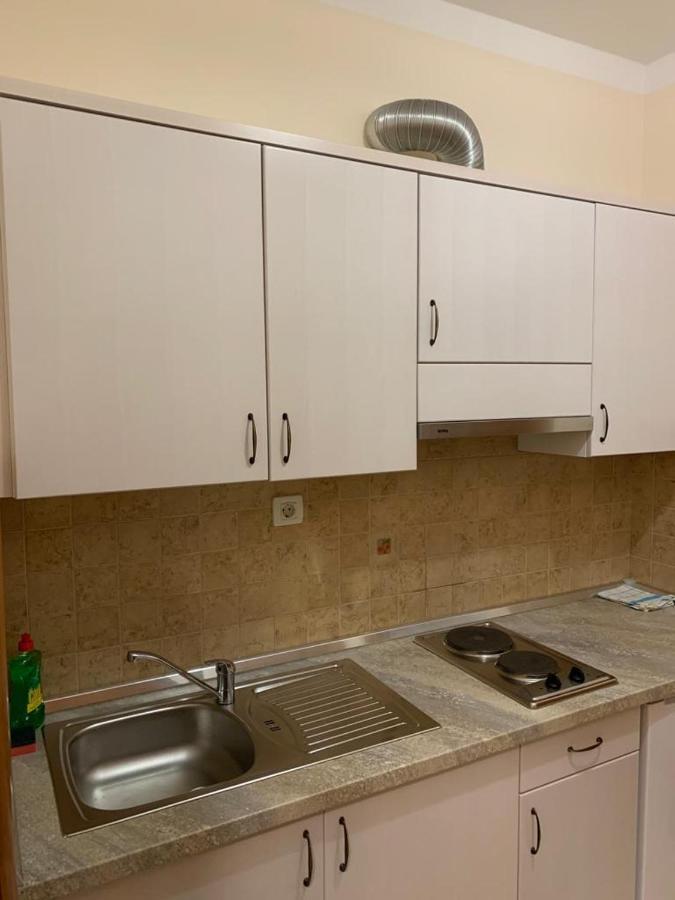 Apartmani Dubrava ポドストラナ エクステリア 写真